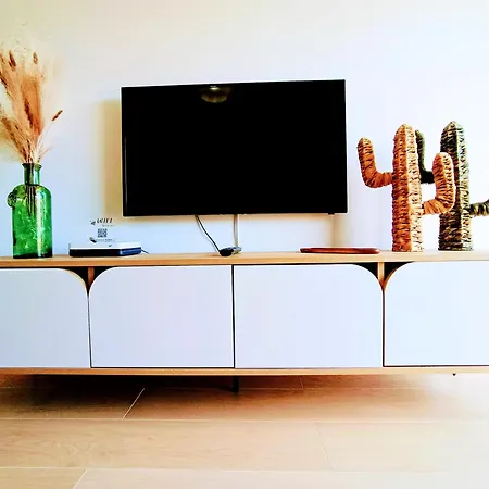 Cozy & Terrace Apartament5