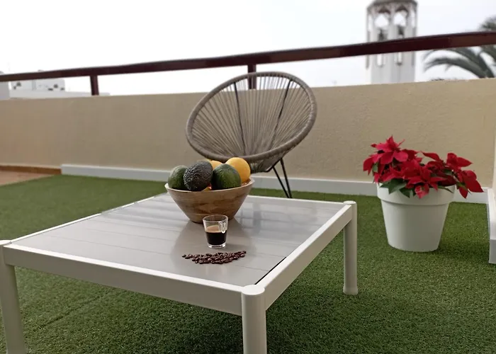 Apartment Cozy & Terrace Apartament5 *