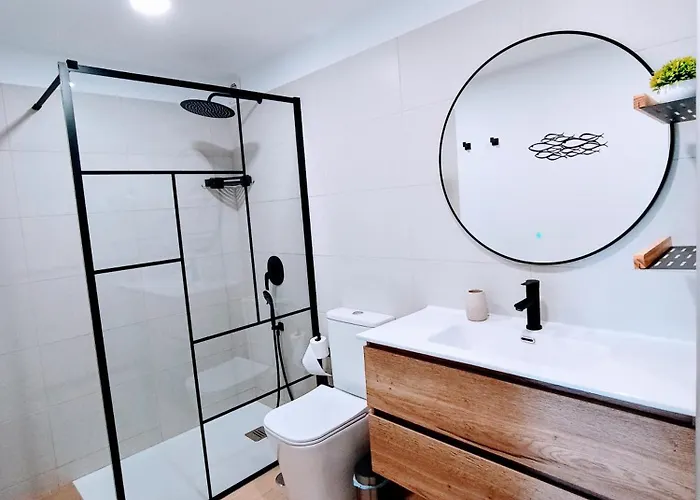 Cozy & Terrace Apartament5 Διαμέρισμα *