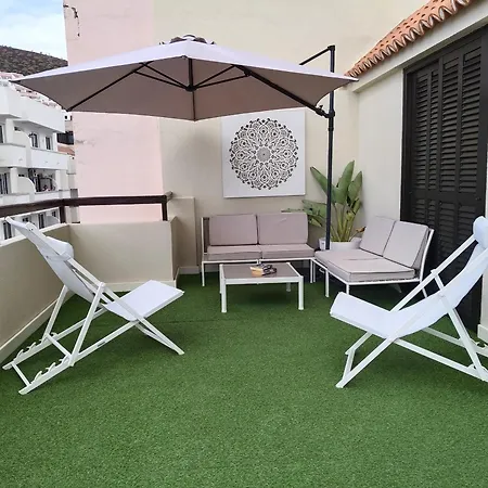 Cozy & Terrace Apartament5 ロスクリスティアーノス