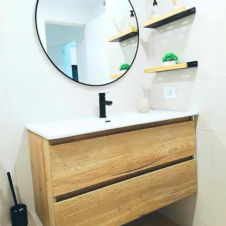 아파트 Cozy & Terrace Apartament5 *