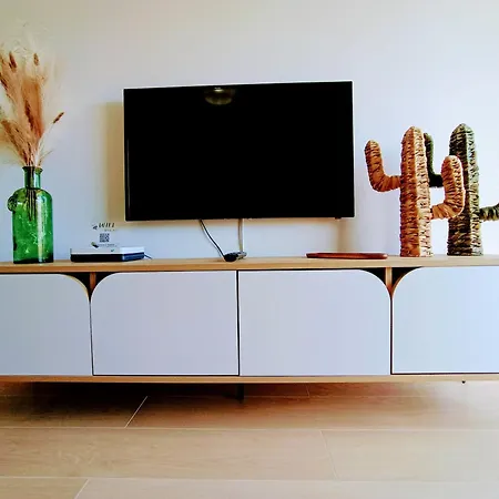 Cozy & Terrace Apartament5 아파트 로스크리스티아노스